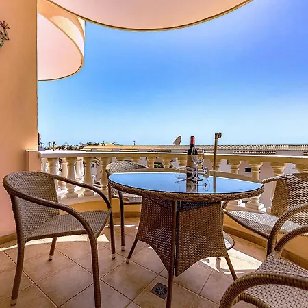 La Mar Apartment *